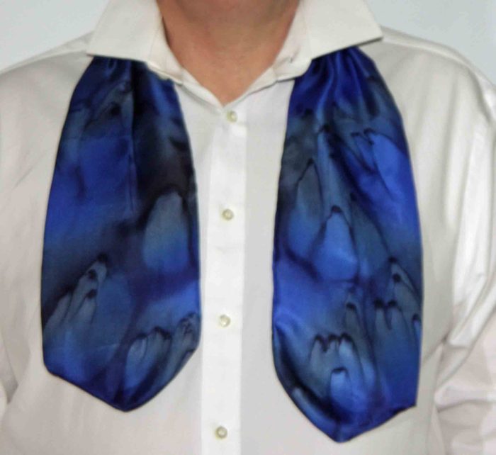Black and Dark Blue Silk Cravat - Image 2