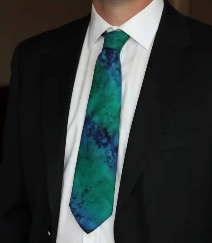 Emerald Green and Navy Blue Silk Tie Emerald Green and Navy Blue Silk Tie from Designs on Silk