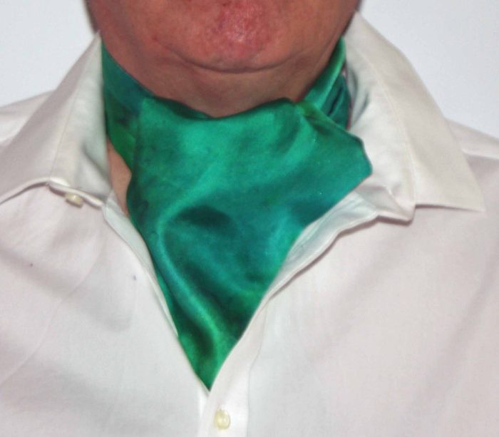 Emerald and Spring Green Silk Cravat - Image 4